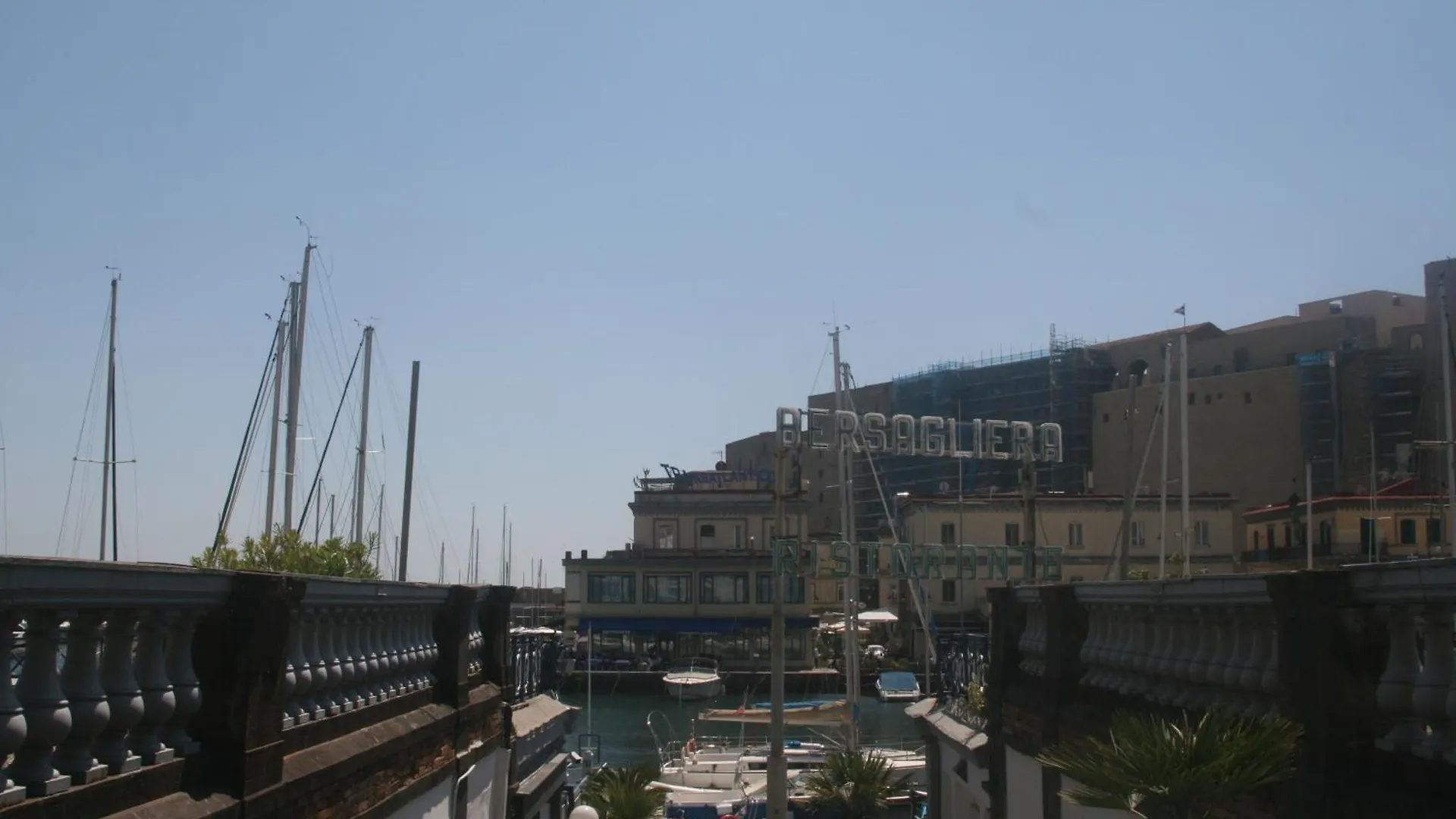 La Dimora Dei Mille Apartment Naples